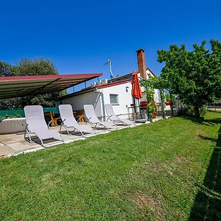 Casa Emily * Ровинь