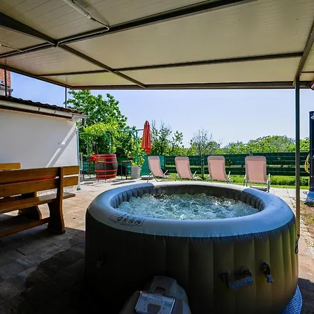 Casa Emily